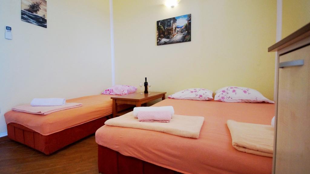 Apartmani Zona Sveti Stefan Exteriör bild