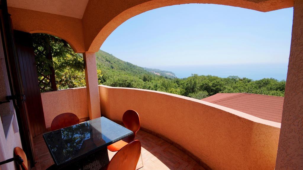 Apartmani Zona Sveti Stefan Exteriör bild