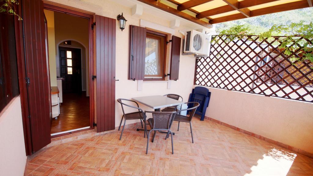 Apartmani Zona Sveti Stefan Exteriör bild