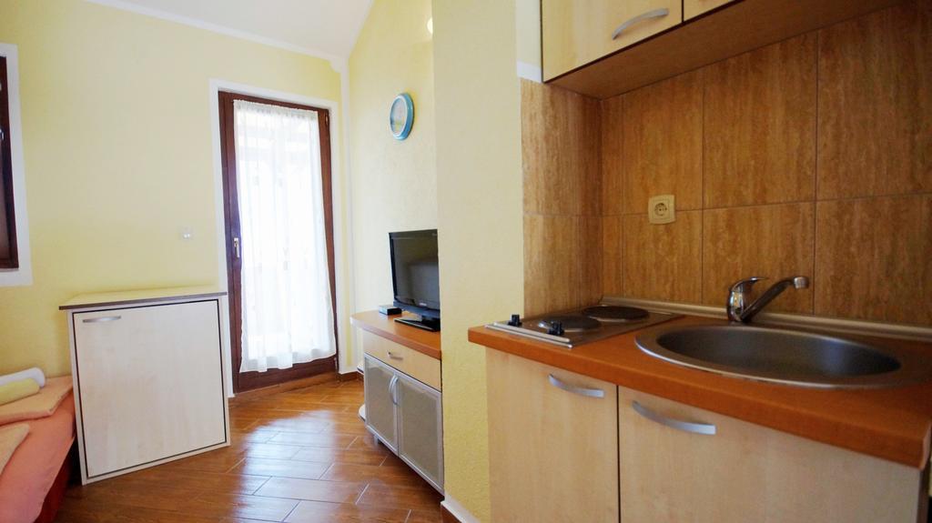 Apartmani Zona Sveti Stefan Exteriör bild